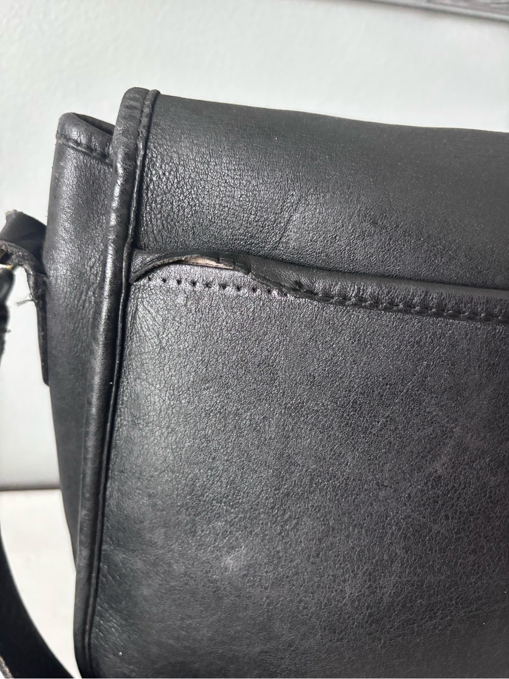 Vintage Coach Ranch Bag 9852‎ Black USA Made Glovetanned Leather Crossbody - Picture 16 of 16